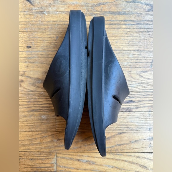 Oofos Ooahh Slides Sandals Black Recovery Slip On Comfort Shoes Men 14 Women 16 - Picture 5 of 7